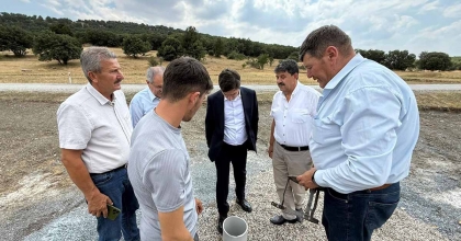KÜTAHYA'DA AKOLUK KÖYÜNÜN İÇME SUYU SORUNU SONDAJLA ÇÖZÜLDÜ