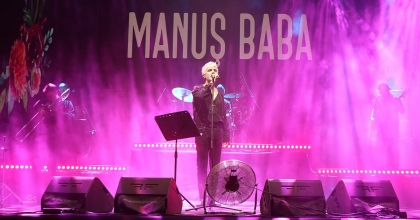 MANUŞ BABA, DEMOT’TA HAYRANLARIYLA BİR ARAYA GELDİ