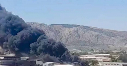 MANİSA'DA HURDA DEPOSUNDA YANGIN KONTROL ALTINA ALINDI