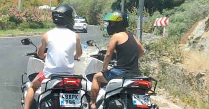 MARMARİS'TE TEHLİKELİ MOTOSİKLET YOLCULUĞUNA CEZA