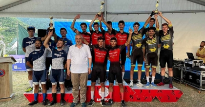 MUĞLALI BİSİKLETÇİLERDEN GURURLANDIRAN BAŞARI: TÜRKİYE 3.'LÜĞÜ GELDİ