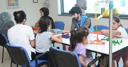 PAÜ HASTANESİNDE ÇOCUKLARA MORAL ETKİNLİĞİ