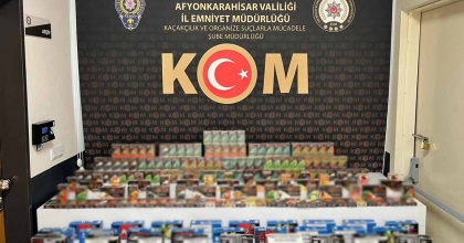 POLİSTEN KAÇAK MAKARON VE TÜTÜN OPERASYONU