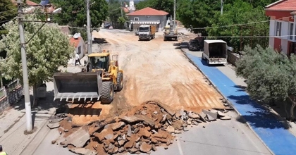 TAVAS’TA YOL ÇALIŞMALARI NEDENİYLE TRAFİK DÜZENLEMESİ