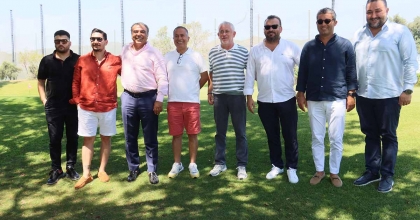 YALIKAVAKSPOR BAŞKANI PALALI KULÜBÜ 7 MİLYON BORÇLA DEVRALDIKLARINI AÇIKLADI