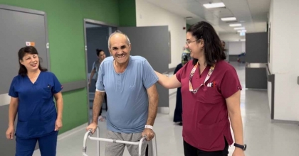 YÜKSEKTEN DÜŞTÜ, 2 GÜN SONRA AYAĞA KALKTI