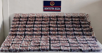 30 BİN HAPLA YAKALANAN TACİRLER TUTUKLANDI