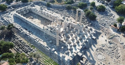 APOLLON VE MİLET'İN UNESCO DÜNYA KÜLTÜR MİRASI'NA GİRMESİ İÇİN ÇALIŞMALAR DEVAM EDİYOR