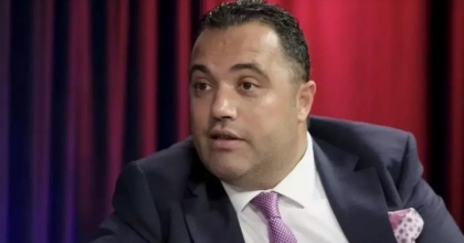 AVUKAT REZAN EPÖZDEMİR GÖZALTINA ALINDI