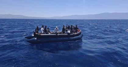 AYDIN'DA 1 AYDA 147 DÜZENSİZ GÖÇMEN KURTARILDI