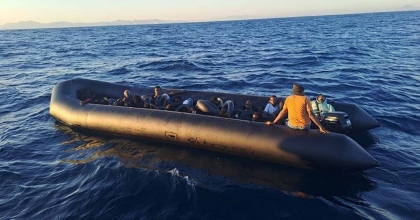 AYDIN'DA 35 DÜZENSİZ GÖÇMEN KURTARILDI