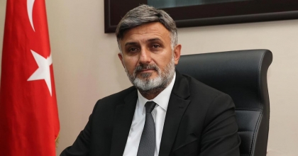 BAŞKAN YARDIMCISI KALP KRİZİ GEÇİRDİ