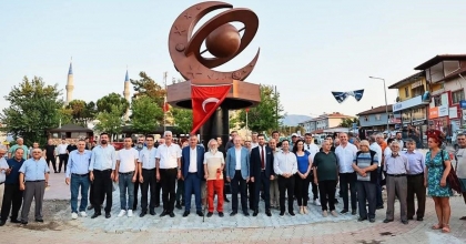 BEYAĞAÇ’TA GÖKYÜZÜ ANITI AÇILDI 