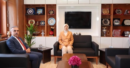 BAŞSAVCI PATLAK GÖREVE BAŞLADI