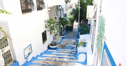 BODRUM SOKAKLARI MAVİ VE BEYAZA BOYANIYOR