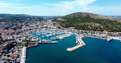 ÇEŞME'DE SU KESİNTİLERİ 10 SAATE ÇIKARILDI