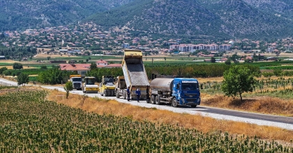 DENİZLİ BÜYÜKŞEHİR, 2025 ASFALT SEZONU ÇALIŞMALARINI SÜRDÜRÜYOR