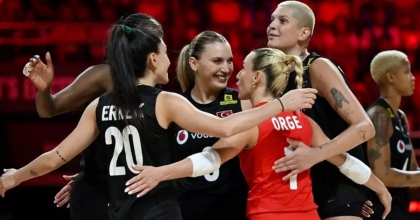 FİLENİN SULTANLARI DÜNYA ŞAMPİYONASI’NDA BULGARİSTAN’I MAĞLUP ETTİ