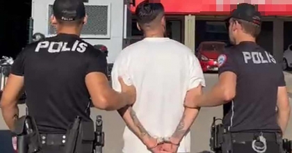 FİRARİ CİNAYET ZANLISI İZMİR’DE YAKALANDI