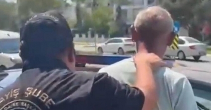 İZMİR'DE 11 YIL HAPİSLE ARANAN FİRARİ ŞAHIS YAKALANDI