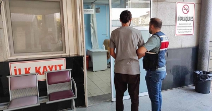İZMİR'DE DEAŞ OPERASYONU: 1 GÖZALTI