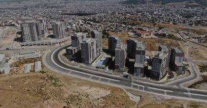 İZMİR'DE SIFIR DAİRELERE TALEP AZ