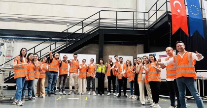 İZMİR’İN BACASIZ FABRİKASI: 'MODEL FABRİKA'