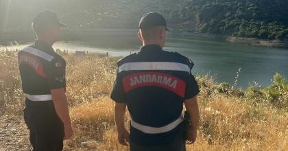 JANDARMA BOĞULMA OLAYLARININ ÖNLENMESİ İÇİN SAHAYA İNDİ