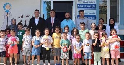 KARACASU’DA PROTOKOL ÜYELERİ YAZ KUR'AN KURSU ÖĞRENCİLERİ İLE BİR ARAYA GELDİ