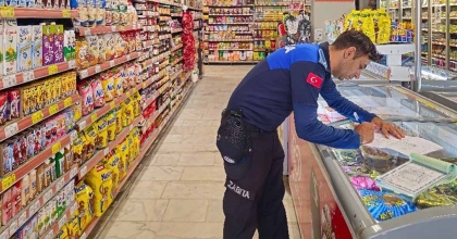 KÖŞK BELEDİYESİ MARKETLERİ DENETLEDİ