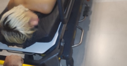 KUŞADASI'NDA GASPÇILAR ÇOCUĞU SIRTINDAN BIÇAKLADI