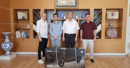 KÜTAHYA KILIÇARSLAN ANADOLU LİSESİ ÖĞRENCİSİNDEN TÜRKİYE BİRİNCİLİĞİ