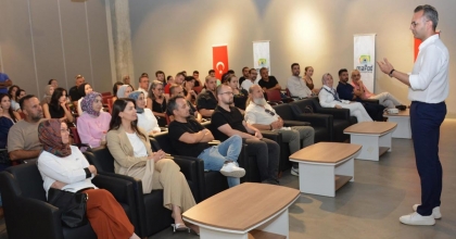 MAFOD'TAN 19 AĞUSTOS'A ÖZEL FOTOĞRAF GÖSTERİMİ