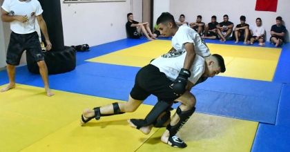 MANİSA'DA MMA RÜZGARI