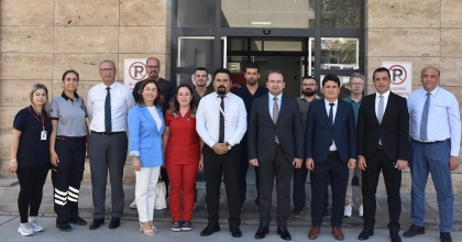 MÜDÜR ŞENKUL YENİ SEMT POLİKLİNİĞİNDE İNCELERDE BULUNDU