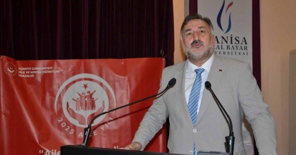 MANİSA NÜFUSU HIZLA YAŞLANIYOR