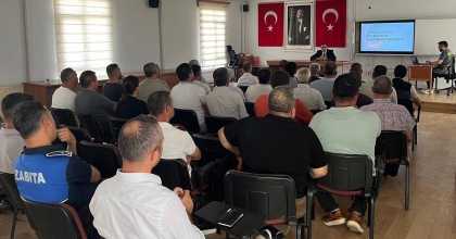 SARIGÖL’DE MUHTARLARLA ORMAN YANGINLARI TOPLANTISI YAPILDI