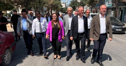 SİMAV AZERBAYCAN CADDESİ'NDE ASFALT YOL ÇALIŞMALARI TAMAMLANDI