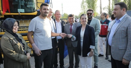 SİMAV'DA TARIMA DEV YATIRIM, YÜZDE 70 HİBE İLE MAKİNE PARKI HİZMETE GİRDİ