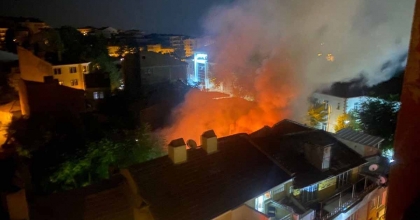 TAVŞANLI’DA KUAFÖR DÜKKANINDA YANGIN