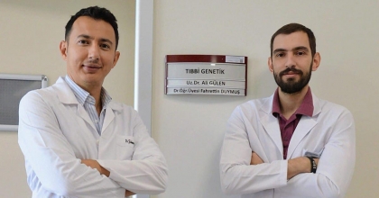 UŞAK EĞİTİM VE ARAŞTIRMA HASTANESİ BÖLGEYE TIBBİ GENETİK HİZMETİ VERİYOR