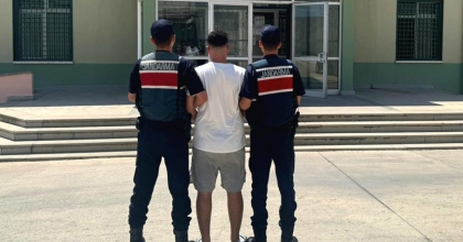 UYUŞTURUCU TİCARETİNDEN HAPİS CEZASIYLA ARANAN ŞAHIS YAKALANDI