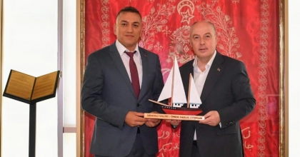 VALİ ÇOŞKUN, GELENEKSEL EL SANATLARI SANATÇISI BAT'I KABUL ETTİ