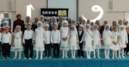 YAZ KUR’AN KURSU KAPANIŞ PROGRAMI COŞKUYLA GERÇEKLEŞTİ