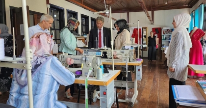 YILMAZ, OLGUNLAŞMA ENSTİTÜSÜ'NÜ ZİYARET ETTİ