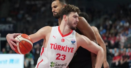 A MİLLİ ERKEK BASKETBOL AVRUPA İKİNCİSİ