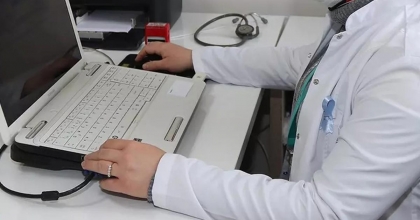 AİLE HEKİMLERİ İÇİN SÖZLEŞME VE ÖDEME ESASLARI DEĞİŞTİ