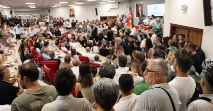 AYDIN BÜYÜKŞEHİR BELEDİYE MECLİSİ'NDE GERGİN ANLAR