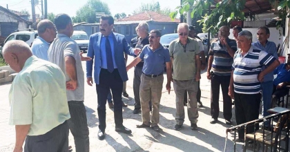BAŞKAN ERTEMUR YUKARIŞAMLI’DA VATANDAŞLARLA BULUŞTU