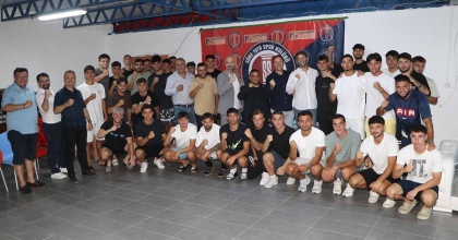 BAŞKAN ARIKAN, 1970 SÖKE SPOR’A YENİ SEZONDA BAŞARILAR DİLEDİ